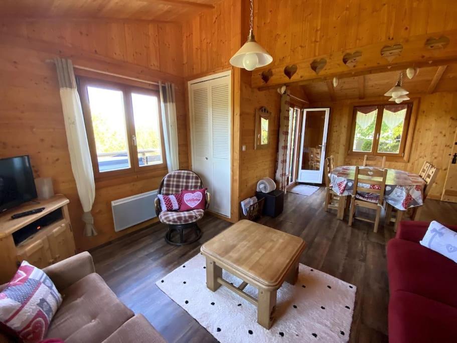 Le Chalet Des Coeurs เลอโธลี ภายนอก รูปภาพ